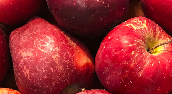 Red Delicious Apples — Chongqing, China 3
